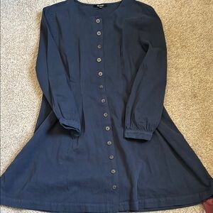 Elegant Navy Blue Button-Down Dress